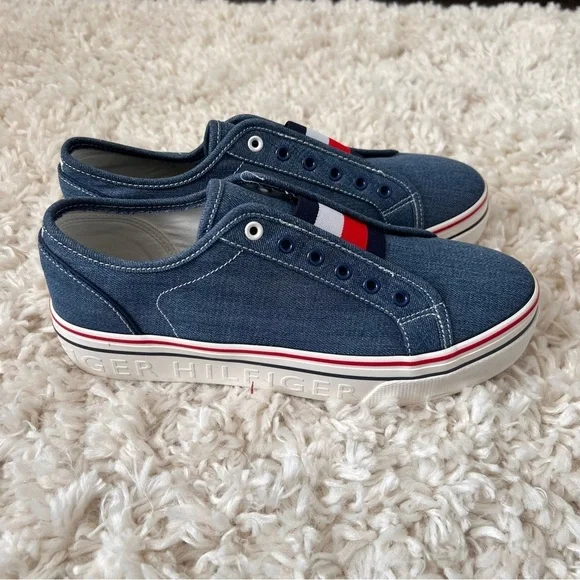 Tommy Hilfiger Women’s Balie Casual Platform Slip on sneakers - Picture 8 of 9